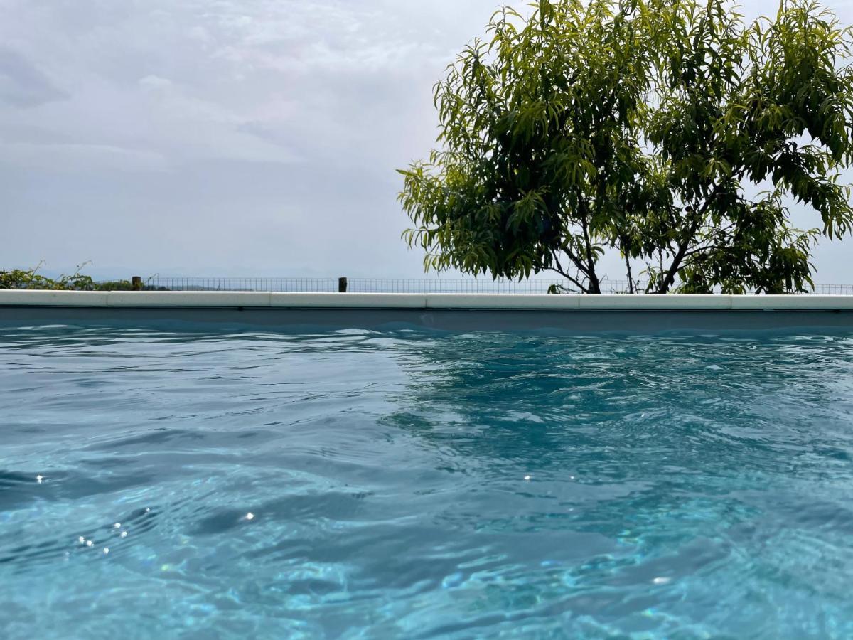 Agriturismo La Ca Veja Monforte D'Alba Luaran gambar